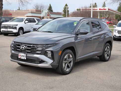 Used 2025 Hyundai Tucson SEL image 4