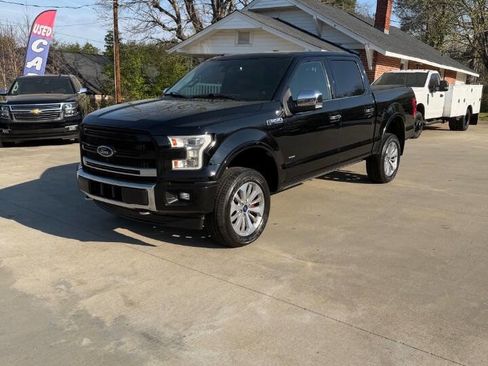 Used 2017 Ford F150 Platinum w/ Equipment Group 701A Luxury image 1