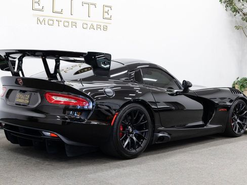 Used 2016 Dodge Viper ACR w/ Extreme Aero Package RWD image 13