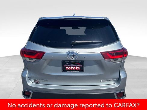 Certified 2018 Toyota Highlander Limited AWD/4WD image 5