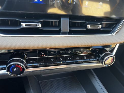 New 2026 Chevrolet Equinox ACTIV w/ Safety and Technology Package image 37