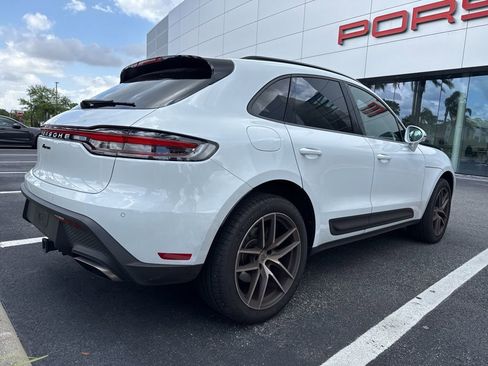 Certified 2023 Porsche Macan AWD/4WD image 3