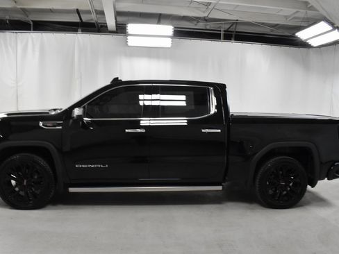 Used 2022 GMC Sierra 1500 Denali w/ Denali Reserve Package image 8