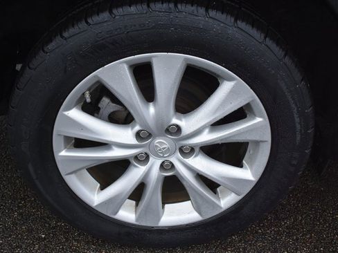 Used 2013 Toyota RAV4 Limited image 46