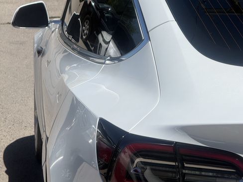 Used 2020 Tesla Model 3 Standard Range Plus RWD image 19