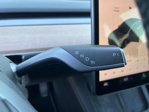 Used 2022 Tesla Model 3 Long Range AWD/4WD image 12