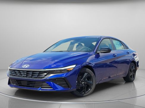 New 2026 Hyundai Elantra SEL Sport image 2