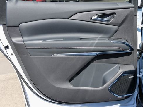 New 2026 Chevrolet Traverse Z71 w/ Enhanced Driving Package image 13