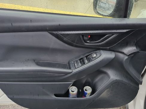 Used 2020 Subaru Crosstrek 2.0i Premium w/ Moonroof Package 2 image 12