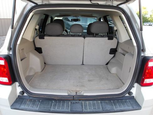 Used 2009 Ford Escape XLT AWD/4WD image 25