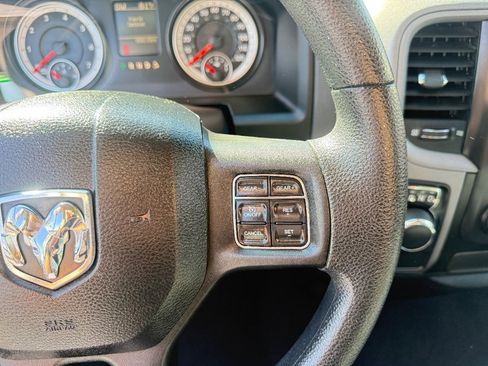 Used 2015 RAM 1500 Express image 24