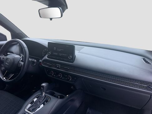 Used 2025 Honda HR-V Sport image 31