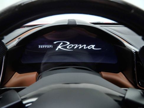 Used 2023 Ferrari Roma RWD image 23