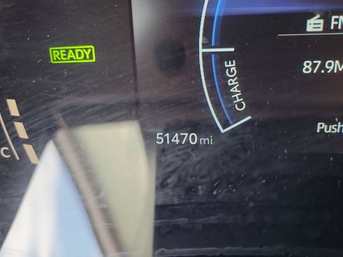 Used 2025 Toyota Camry LE w/ Convenience Package FWD image 31