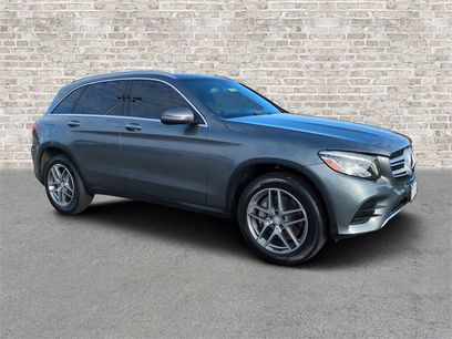 Used 2017 Mercedes-Benz GLC 300 4MATIC w/ Premium 2 Package