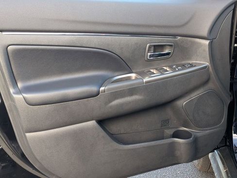 New 2025 Mitsubishi Outlander Sport SE AWD/4WD image 13