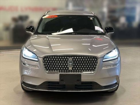 Used 2022 Lincoln Corsair Standard w/ Equipment Group 101A image 2