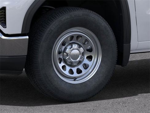 New 2025 GMC Sierra 1500 Pro w/ Trailering Package image 9