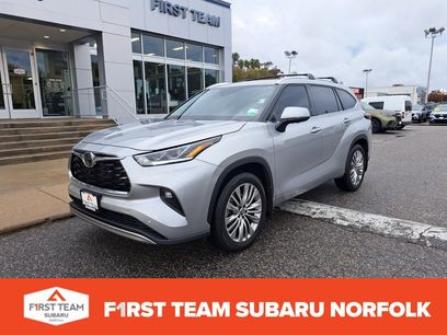 Used 2024 Toyota Highlander Platinum