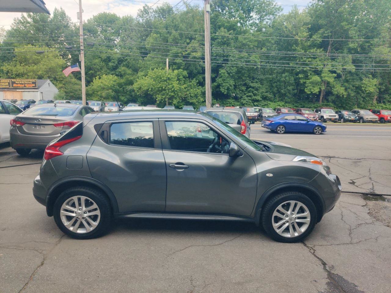 Used 2012 Nissan Juke S AWD/4WD image 7