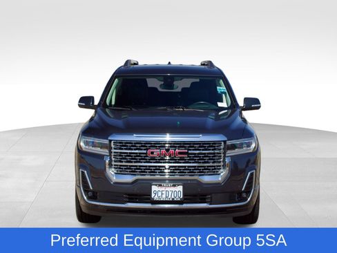Used 2022 GMC Acadia Denali w/ Denali Technology Package FWD image 3