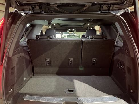 Used 2023 Cadillac Escalade Sport AWD/4WD image 19