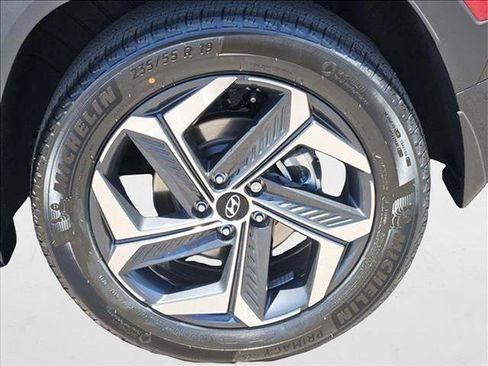 New 2024 Hyundai Tucson Limited image 11