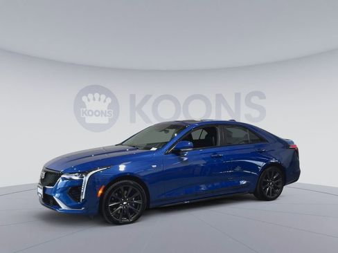 Used 2023 Cadillac CT4 Sport image 5