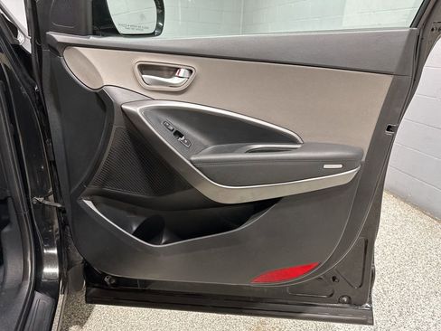 Used 2018 Hyundai Santa Fe Sport w/ 2.4L Value Package 02 image 14
