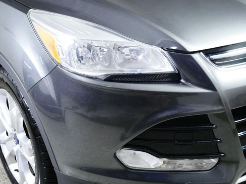 Used 2016 Ford Escape Titanium FWD image 16