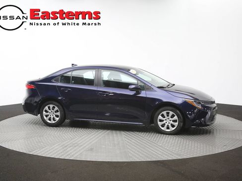 Used 2023 Toyota Corolla LE FWD image 45