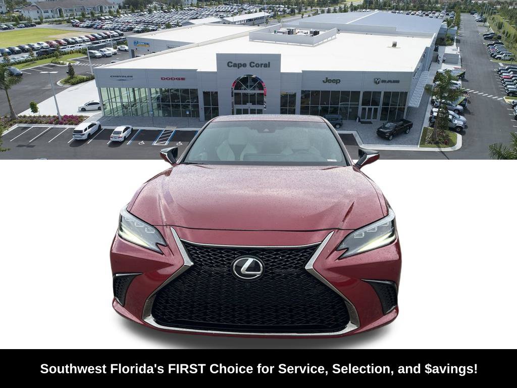 Used 2023 Lexus ES 300h F Sport w/ Accessory Package (Z1) FWD image 2