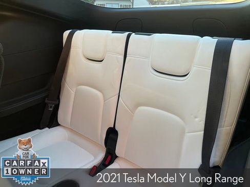 Used 2021 Tesla Model Y Long Range image 24