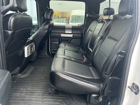 Used 2015 Ford F150 Lariat w/ Equipment Group 502A Luxury image 8