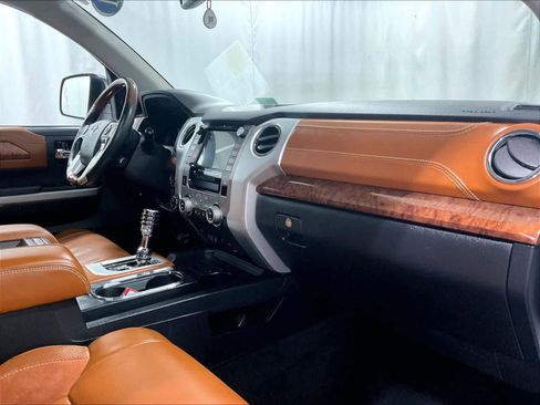 Used 2021 Toyota Tundra 1794 Edition image 14