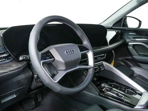 New 2025 Audi Q5 Premium Plus image 9