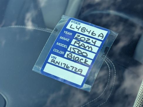 Used 2024 RAM 1500 Limited image 13