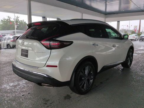 Certified 2024 Nissan Murano Platinum w/ Cargo Package FWD image 4