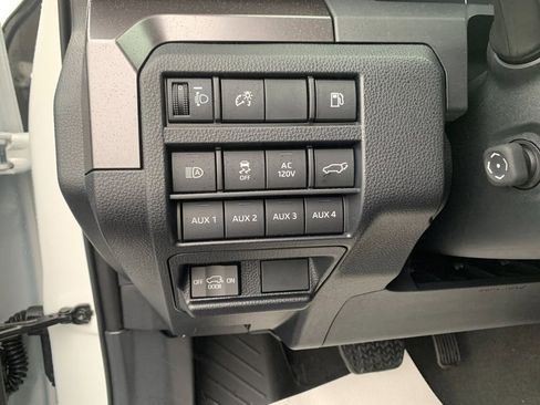 New 2025 Toyota 4Runner TRD Off-Road Premium image 30