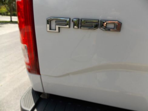 Used 2016 Ford F150 XLT w/ Equipment Group 302A Luxury AWD/4WD image 24