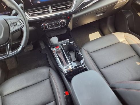 Used 2024 Chevrolet Trax RS w/ Driver Confidence Package FWD image 10