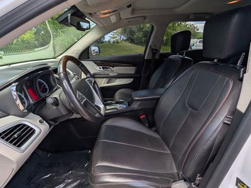 Used 2017 GMC Terrain Denali w/ Cargo Package AWD/4WD image 10
