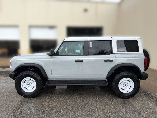 New 2026 Ford Bronco Heritage Edition AWD/4WD image 9