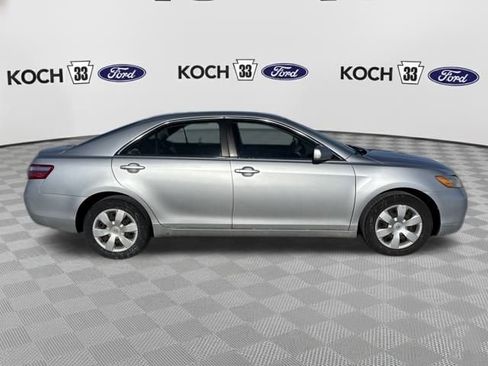 Used 2009 Toyota Camry LE image 8