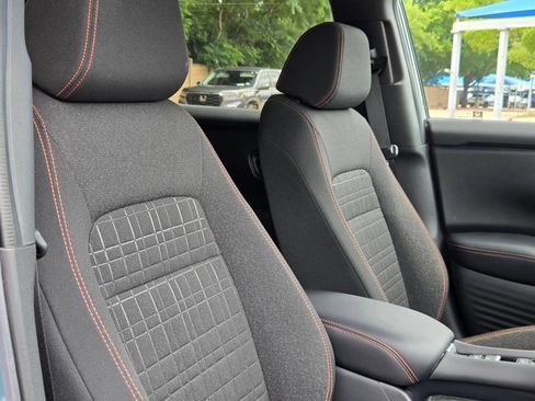 Used 2025 Honda HR-V Sport image 30