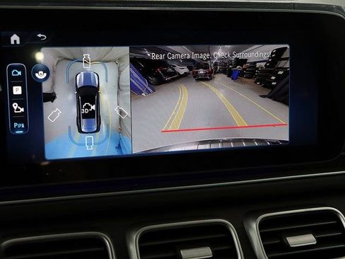 Certified 2026 Mercedes-Benz GLS 450 4MATIC image 23