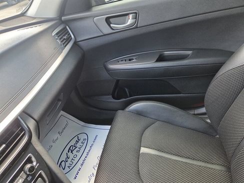 Used 2020 Kia Optima S FWD image 23
