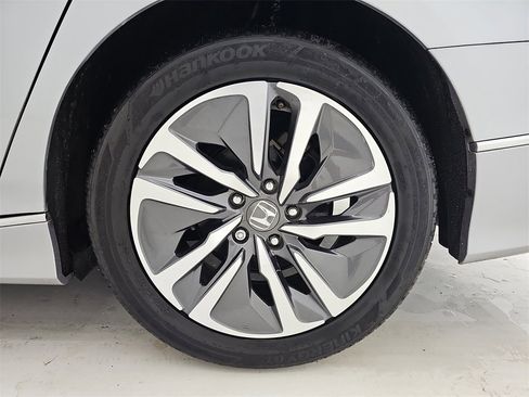 Used 2019 Honda Accord EX-L image 38