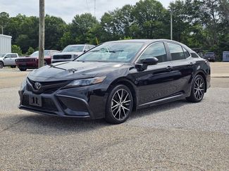 Used 2024 Toyota Camry SE w/ Blackout Package (TMS) AWD/4WD video 2