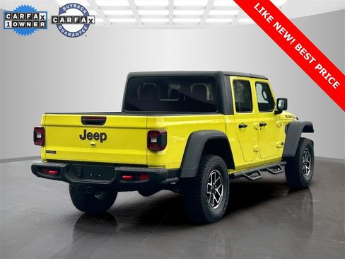 Used 2024 Jeep Gladiator Rubicon w/ Technology Group image 7